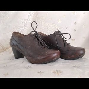 Dansko Womens Brown Leather Laceup Heels 10.5-11